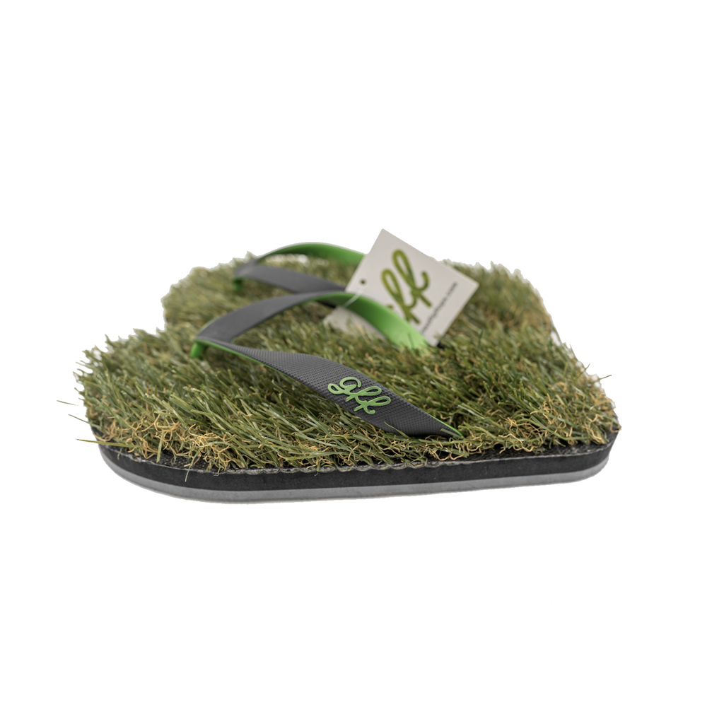 Fake grass 2025 flip flops