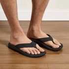 Olukai Ohana Men’s Water-Friendly Beach Sandals Black