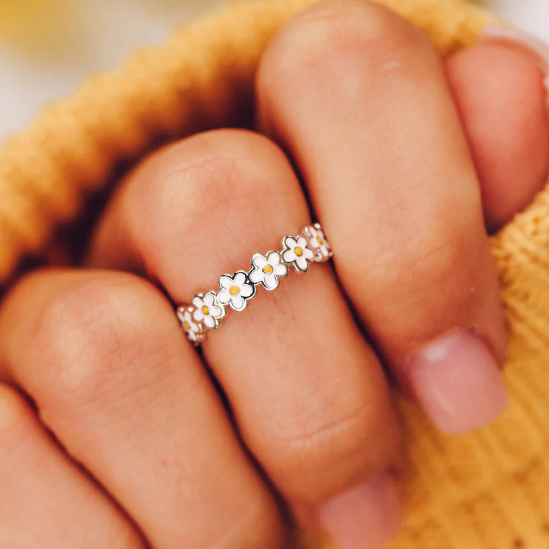 Model wearing Pura Vida Painted Blooms Silver Ring