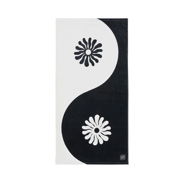 Slowtide Botanical Balance Beach Towel - Black