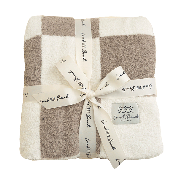 Local Beach Checker Luxe Home Blanket: Taupe/Cream