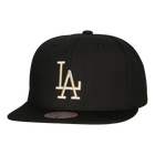 Men's Black Los Angeles Dodgers Cooperstown Collection Team Classic Snapback Hat - Front