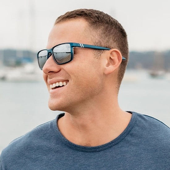 Model wearing Blenders - Mesa Ghoster