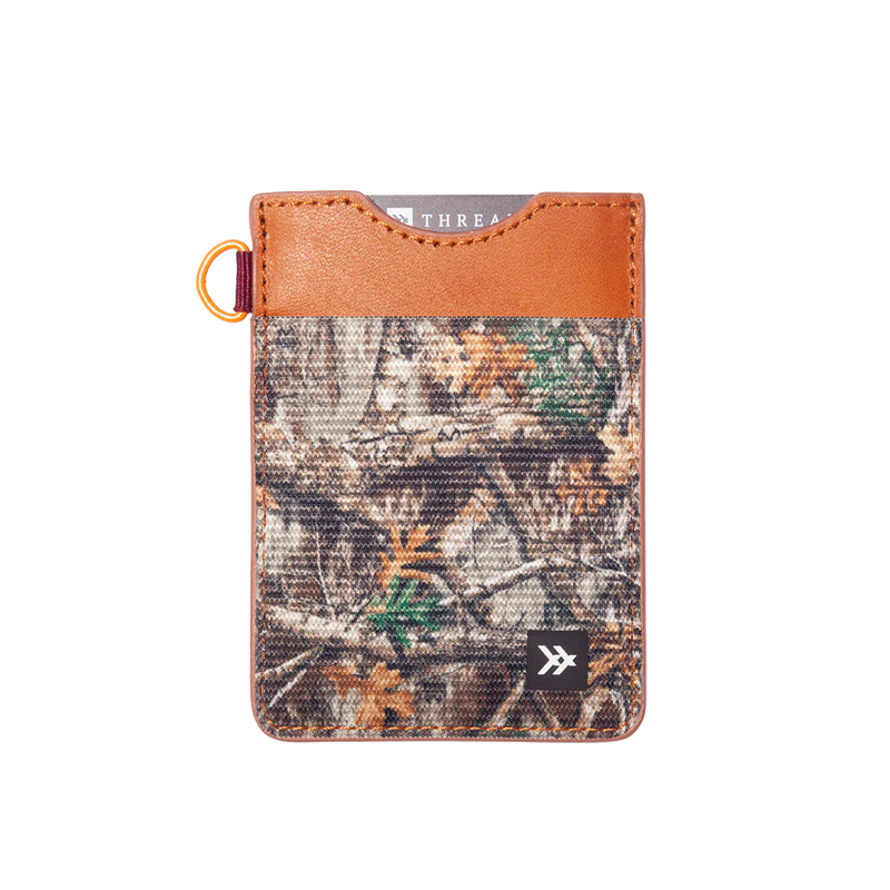 Thread Vertical Wallet - Realtree Edge