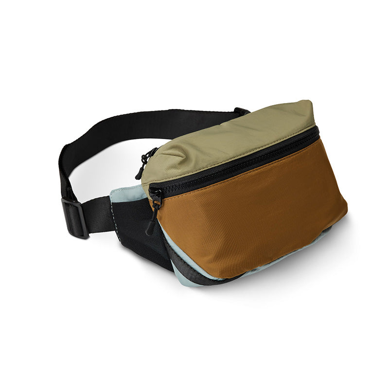 Nomadix Fanny Pack: Eastern Beach (Side)